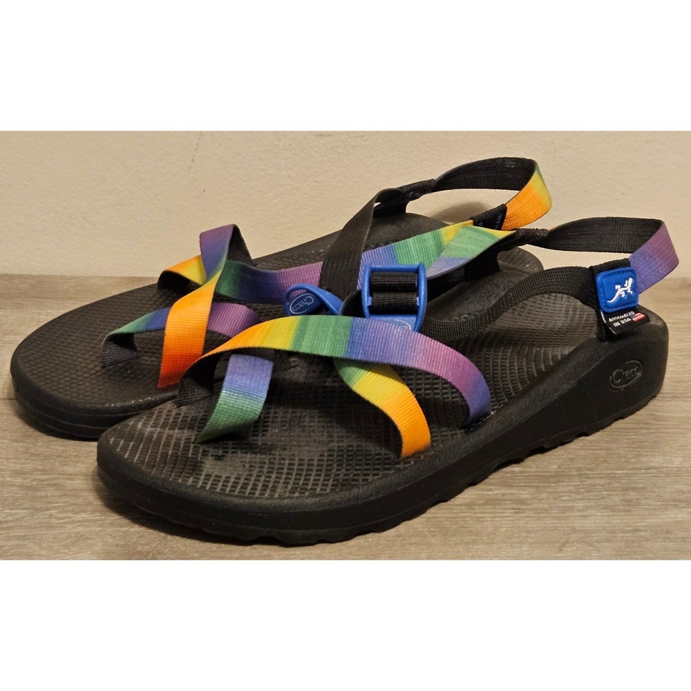 Chaco Pride Z Cloud Sandals Mens 12 Rainbow Straps Toe Loop Black Hiking Shoe